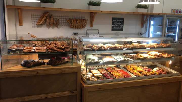 Fotografia tomada fuera de Cafeteria Xokolat - cafeterías en Tafira Baja, Las Palmas