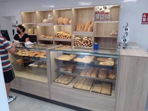 Fotografia tomada fuera de Cafetería y panadería el 29 - Panadería en Santa Pola, Alicante