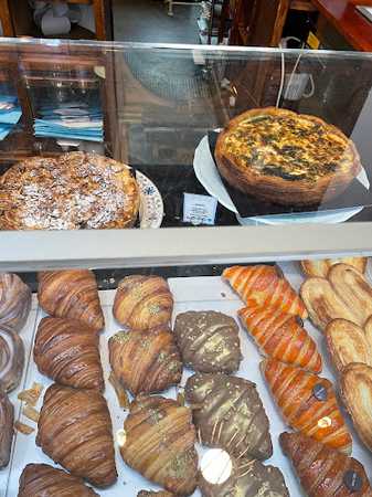 Fotografia tomada fuera de Cafetería, Pastelería y Panadería Arrasate - cafeterías en Pamplona, Navarra