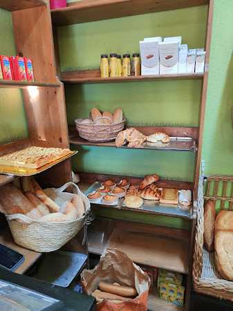 Fotografia tomada fuera de Cal Xaconet - Panadería en L'Estany, Barcelona