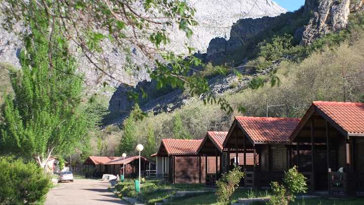 Fotografia tomada fuera de Camping las Hoces de Vegacervera - Camping en Vegacervera, León
