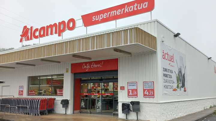 Fotografia tomada fuera de Alcampo - Supermercado en Bizkaia, Bizkaia