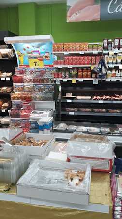 Fotografia tomada fuera de Carrefour Express - Supermarché en Ajo, Cantabria