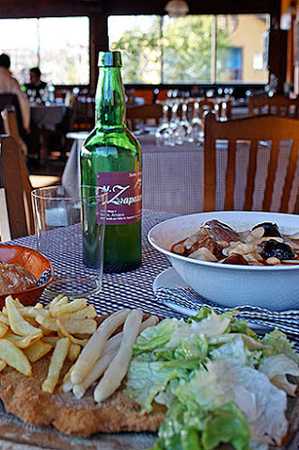 Fotografia tomada fuera de Casa Colo - restaurantes en Ceceda, Asturias