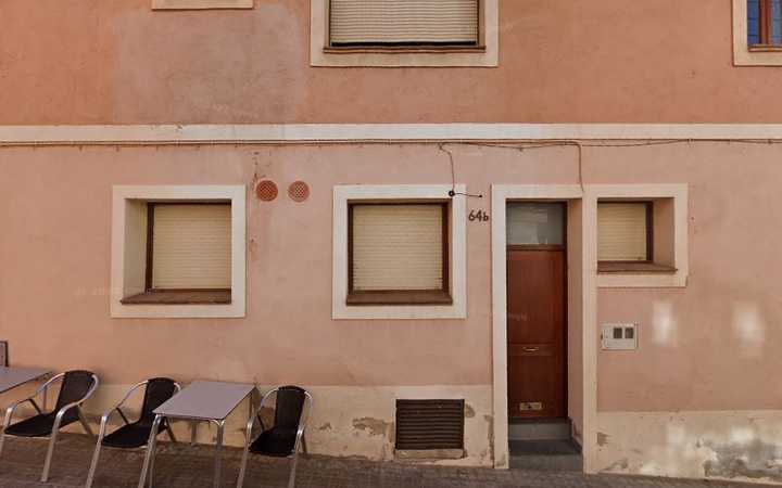Fotografia tomada fuera de Casa Marcel•lí - Forn de pa en Sant Llorenç Savall, Barcelona