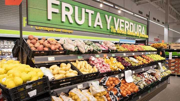 Fotografia tomada fuera de ALDI - Supermercat de preus baixos en Olot, Girona