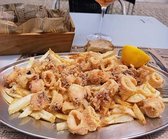 Fotografia tomada fuera de Cervecería O Pazo - restaurantes en Pazos, A Coruña