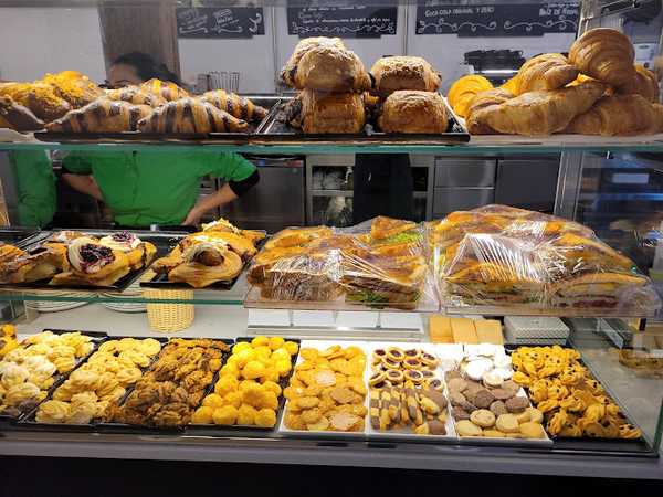 Fotografia tomada fuera de Charamel Gozotegia | Centro - Pastelería en Bilbao, Bizkaia