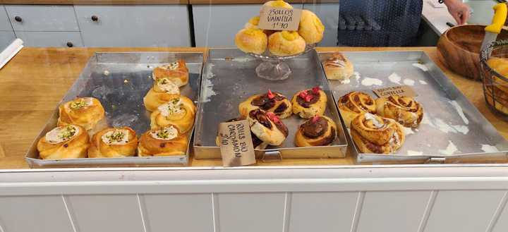 Fotografia tomada fuera de ChezLéa - sitios de interés en Sabadell, Barcelona
