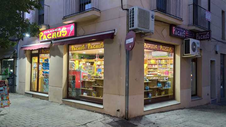 Fotografia tomada fuera de Chuches Pachus - Tienda de golosinas en Coria, Cáceres