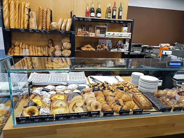 Fotografia tomada fuera de Ciabbatta Artesans Del Pa S L - Forn de pa en Sant Joan Despí, Barcelona