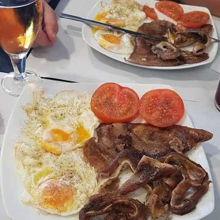 Fotografia tomada fuera de Cítara Café-Bar - bares en Fraga, Huesca