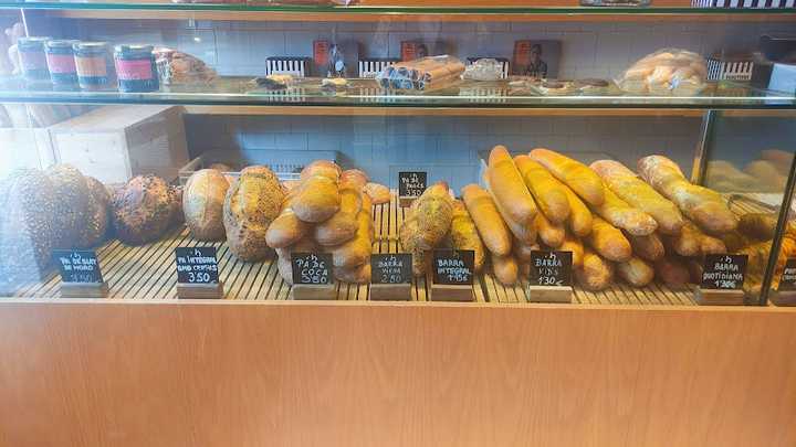 Fotografia tomada fuera de CLASSIC LINE ORIOL BALAGUER - Panadería en Barcelona, Barcelona