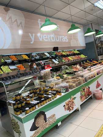 Fotografia tomada fuera de Coaliment - Supermercado en Petrer, Alicante