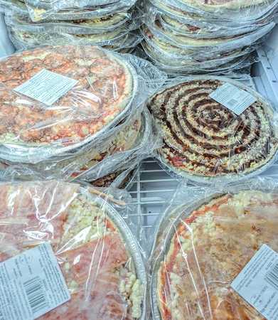 Fotografia tomada fuera de Alimentación Antonio Mena - Tienda de alimentación en El Barco de Ávila, Ávila