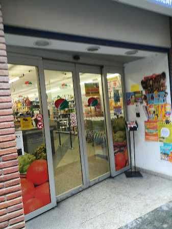 Fotografia tomada fuera de Condis - Supermercado en Santa Coloma de Farners, Girona