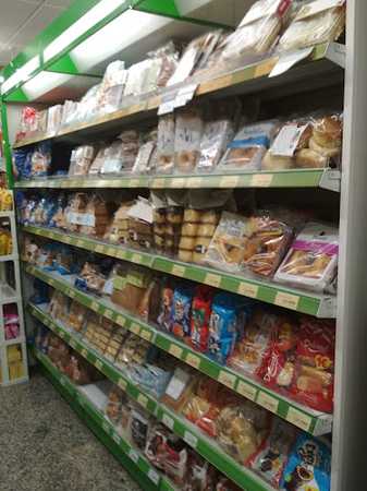 Fotografia tomada fuera de Condis - Supermercado en Sant Vicenç dels Horts, Barcelona