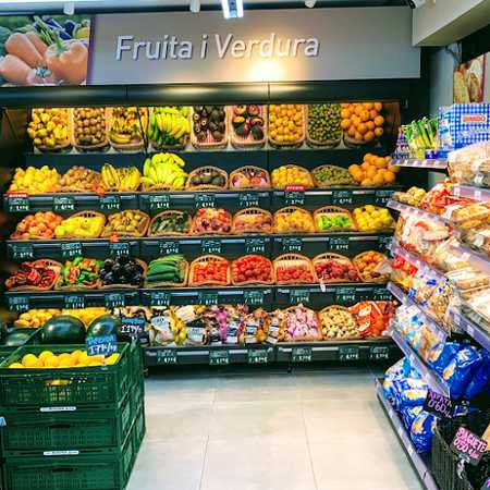 Fotografia tomada fuera de Condis Express Supermercat - Supermercado en Salt, Girona