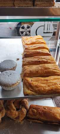 Fotografia tomada fuera de Confitería Berma - Pastelería en Mieres, Asturias