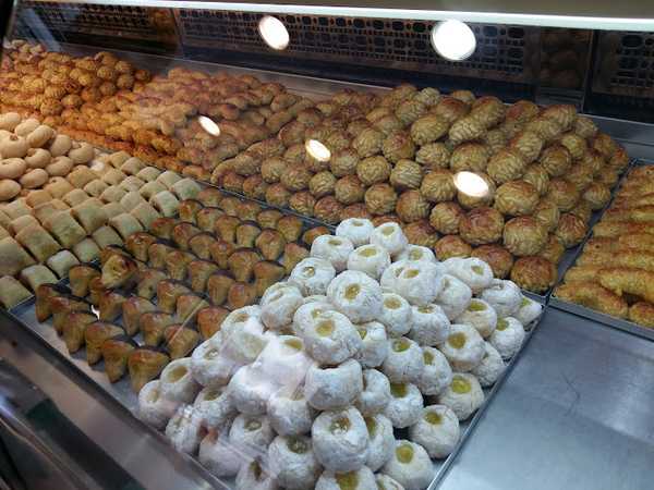 Fotografia tomada fuera de Confiteria Garriga - Cake shop en Mataró, Barcelona