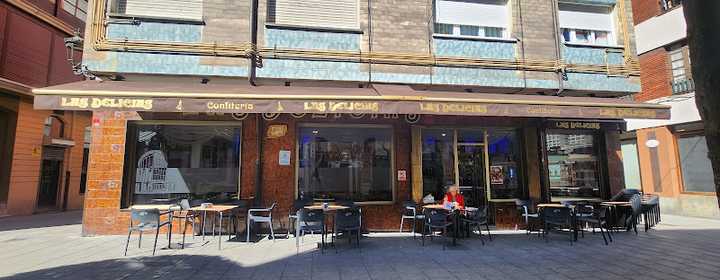 Fotografia tomada fuera de Confiteria Las Delicias Sama de Langreo - Pastelería en Sama, Asturias