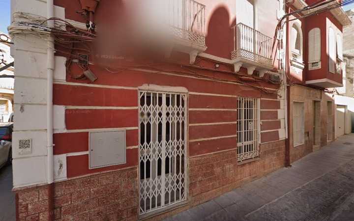 Fotografia tomada fuera de Confitería pastelería La Veracruz - Pastelería en Puente Genil, Córdoba