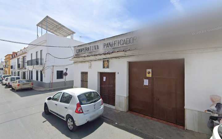 Fotografia tomada fuera de Cooperativa Panificadora Montemayor - Panadería en Moguer, Huelva