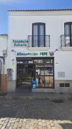 Fotografia tomada fuera de Alimentación Panaderia Pepe - Supermercado en Cartaya, Huelva