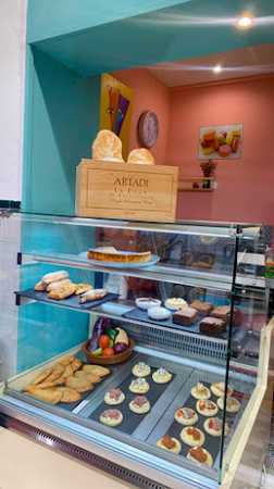 Fotografia tomada fuera de COQUISSIMA - Panadería en Dénia, Alicante