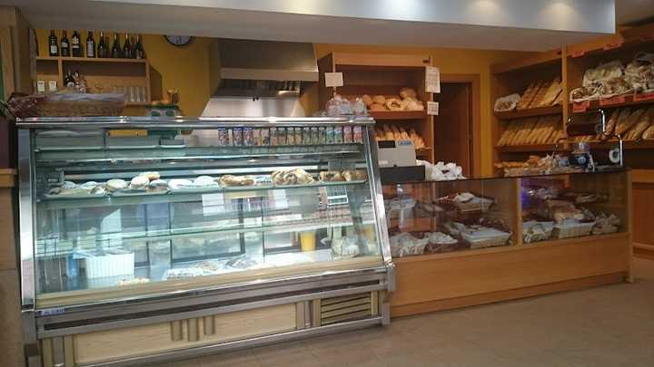 Fotografia tomada fuera de Coronado de Cada Día Café y Pan - Panadería en Valdepeñas, Ciudad Real