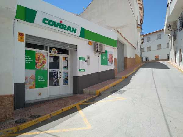 Fotografia tomada fuera de Coviran Yaiza - Supermarket en Castilléjar, Granada