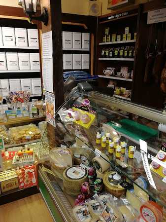 Fotografia tomada fuera de CREMA Y SABOR - Comercio en La Bañeza, León