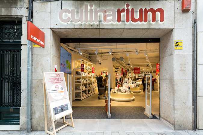 Fotografia tomada fuera de Culinarium - Botiga d'estris de cuina en Figueres, Girona