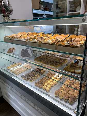 Fotografia tomada fuera de Dani Confitería - Pastelería en Arzúa, A Coruña