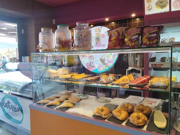 Fotografia tomada fuera de Duffin dagels - Donut shop en Dénia, Alicante