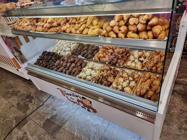 Fotografia tomada fuera de Dulce Pica Pica - Pastelería en Algete, Madrid