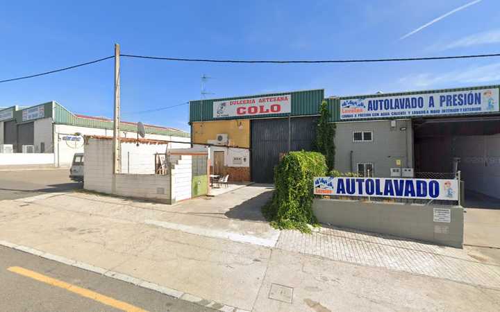 Fotografia tomada fuera de Dulceria Artesana Colo - Comercio en Coria, Cáceres