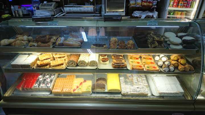 Fotografia tomada fuera de Dulceria Castellano - Pastelería en Gáldar, Las Palmas