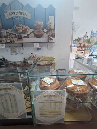 Fotografia tomada fuera de Dulces artesanos de Guía de Antoñita - Fábrica en Guía, Las Palmas