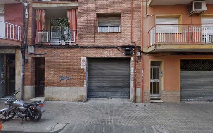 Fotografia tomada fuera de Dulces Tentaciones - Pastelería en Cornellà de Llobregat, Barcelona