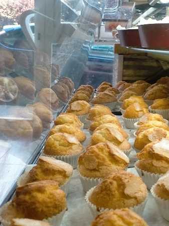 Fotografia tomada fuera de El Crostó | Lleida - cafeterías en Lleida, Lleida