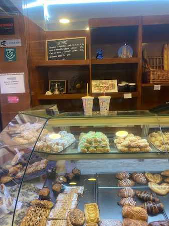 Fotografia tomada fuera de El Forn del Born - Panadería en Barcelona, Barcelona