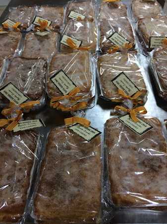 Fotografia tomada fuera de El Forno Pan Artesano / Tienda - Tienda de alimentación en Castejón de Sos, Huesca