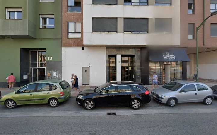 Fotografia tomada fuera de El Horno - Panadería en Burgos, Burgos