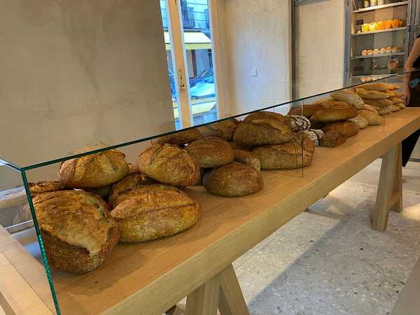 Fotografia tomada fuera de El horno de Babette - Panadería en Madrid, Madrid