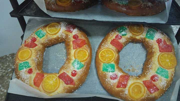 Fotografia tomada fuera de El niño de la bola S.L.L. - Panadería en El Herrumblar, Cuenca