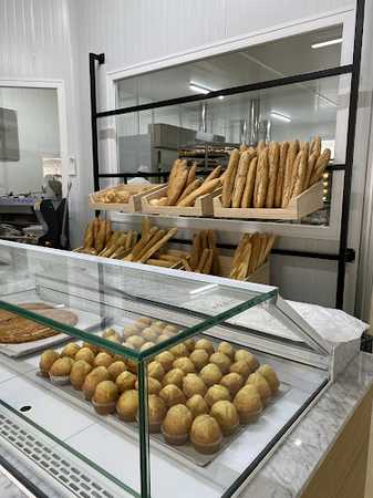 Fotografia tomada fuera de EL OBRADOR DE Javi PANADERÍA-BOLLERÍA. - Panadería en Las Pedroñeras, Cuenca