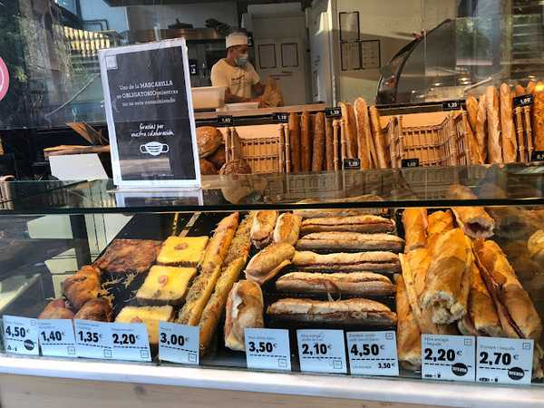 Fotografia tomada fuera de 365 Obrador - cafeterías en Sabadell, Barcelona