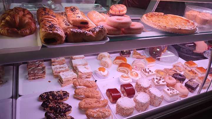 Fotografia tomada fuera de El Obrador de Santiago - Pastry shop en Almendralejo, Badajoz