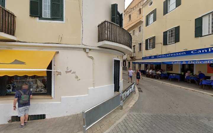 Fotografia tomada fuera de Ana Paula Mercadal Escudero - Panadería en Mahón, Baleares